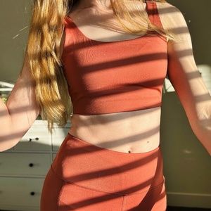 Activewear Bundle: Flex High-Rise 25" Leggings AND Square-Neck Sports Bra XS